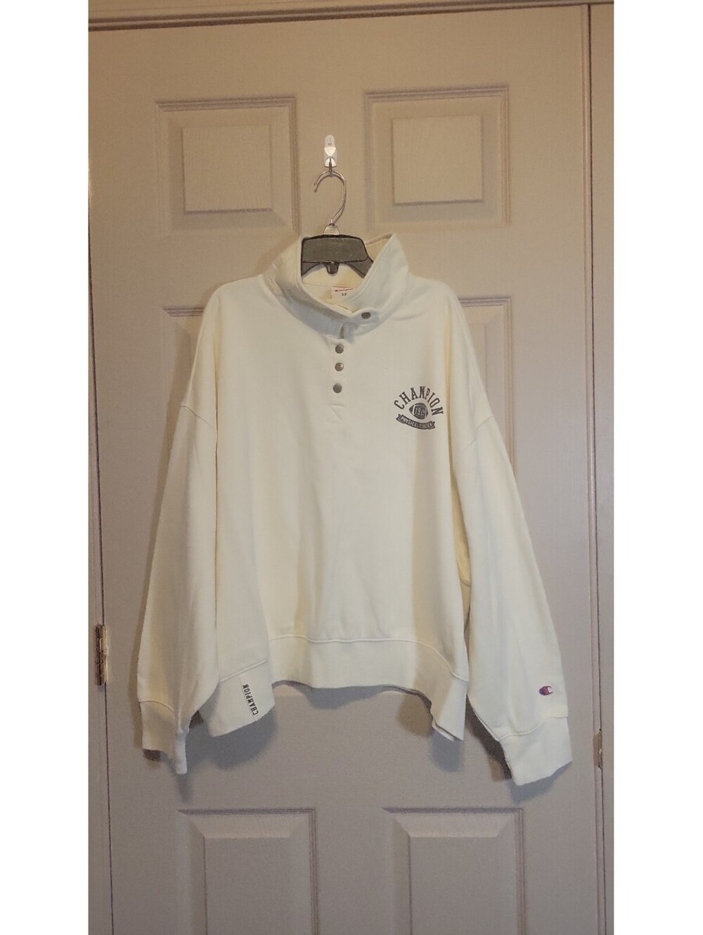 Champion 2X White Physical Education Pullover Sweatshirt
